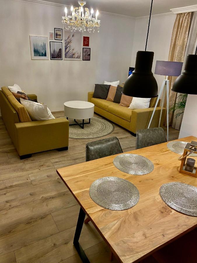Home Sweet Apartment Xl Bük Kültér fotó